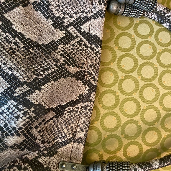 Jessica Simpson python looking bag - Picture 3 of 4